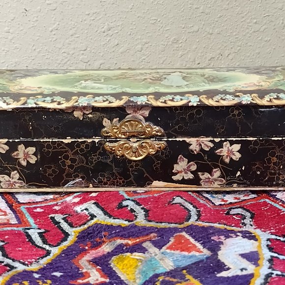 Large Victorian Wood and Celluloid Glove / Brush Box - Edwardian - Picture 5 of 15